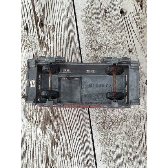 Vintage Midgetoy Rockford Ill Metal Red Caboose Train Car 3" Made in USA - Picture 13 of 16